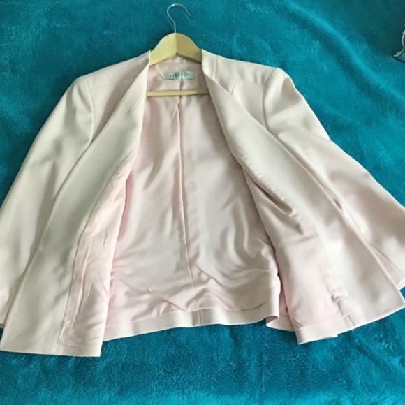 Jacket - Picture 2 of 3